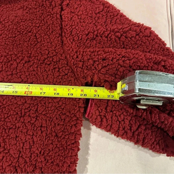 Women’s CC Sherpa pull over. - Picture 9 of 9